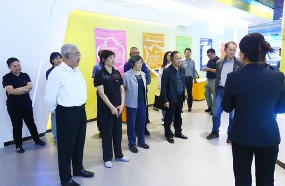 北京市直机关纪检监察工委与市科委、中关村管委会主题党日活动在9888拉斯维加斯官方网站工场举办